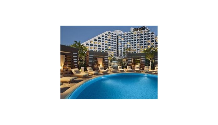 Hotel Crown Metropol poza 1