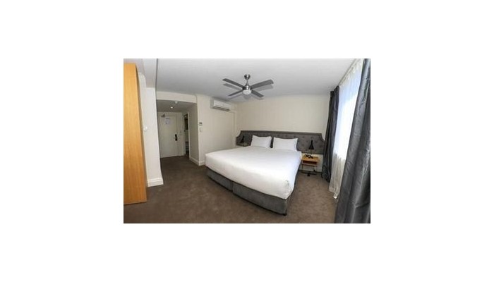 Pensione Hotel Perth poza 3