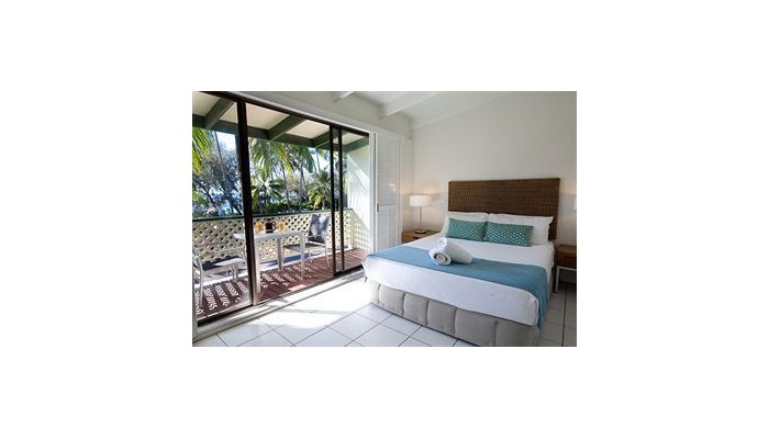 Hotel Port Douglas Beachfront Terrace poza 2