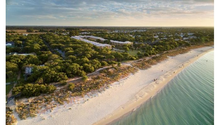 Abbey Beach Resort poza 10