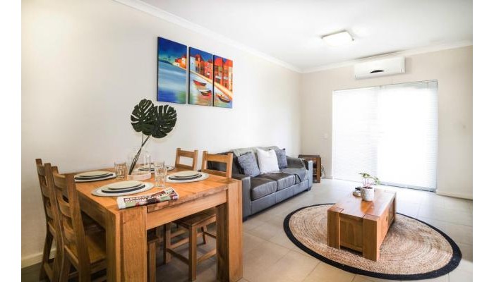 Airport Apartments By Aurum poza 10